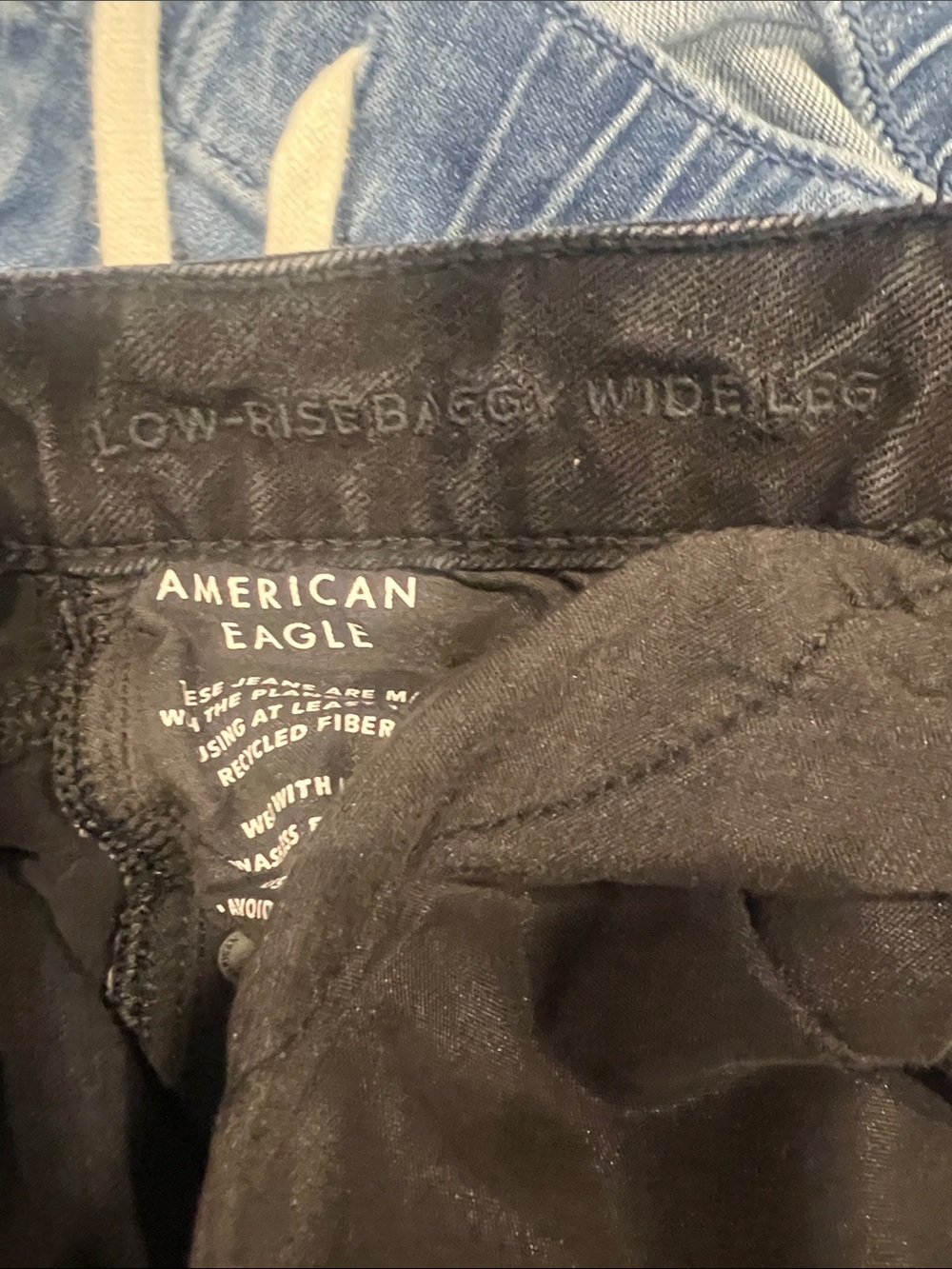 Women's Low-Rise Black Denim Jeans - Picture 4 of 4